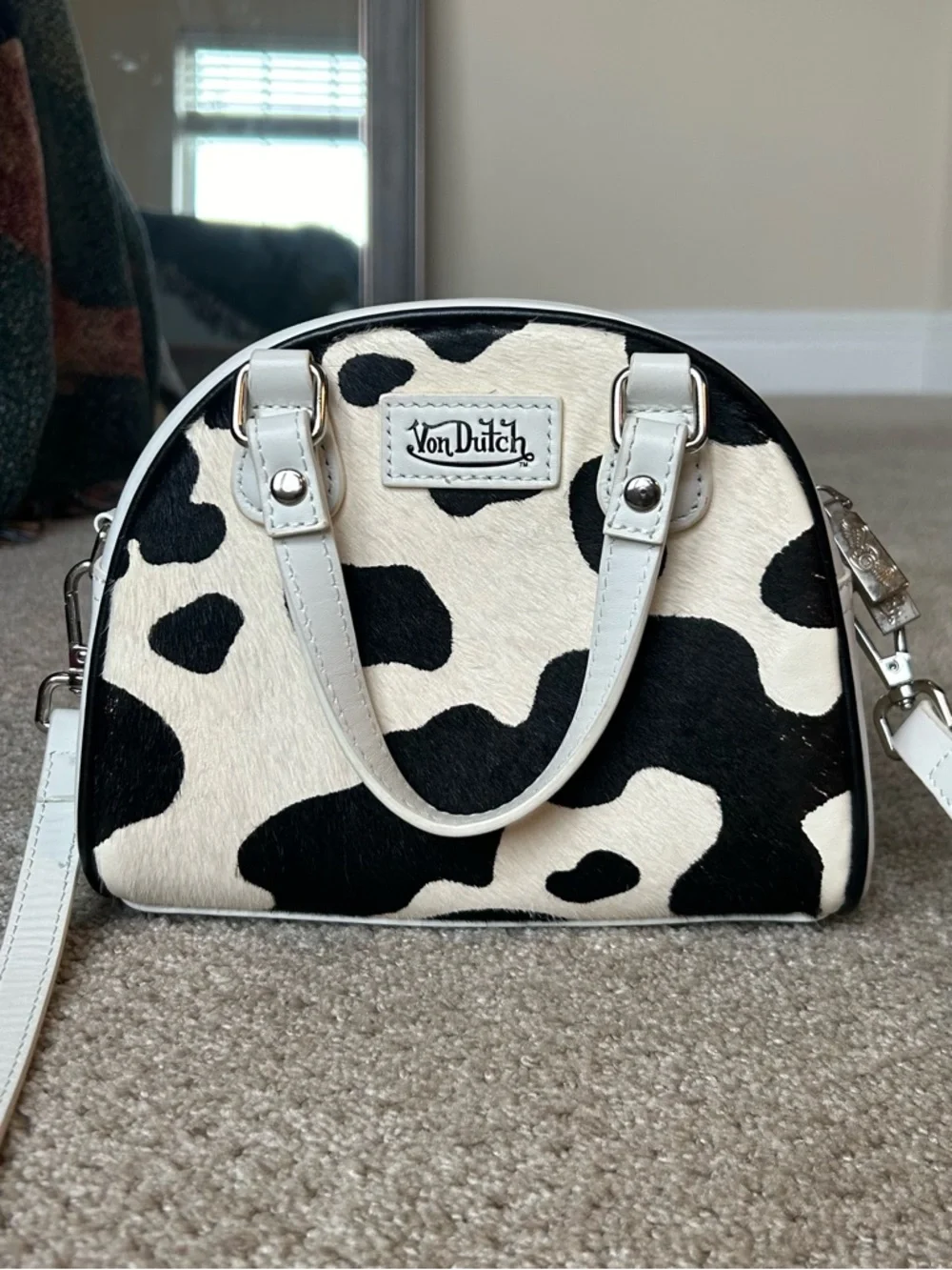 Von Dutch Cow Print Black And White Bag - Picture 4 of 6